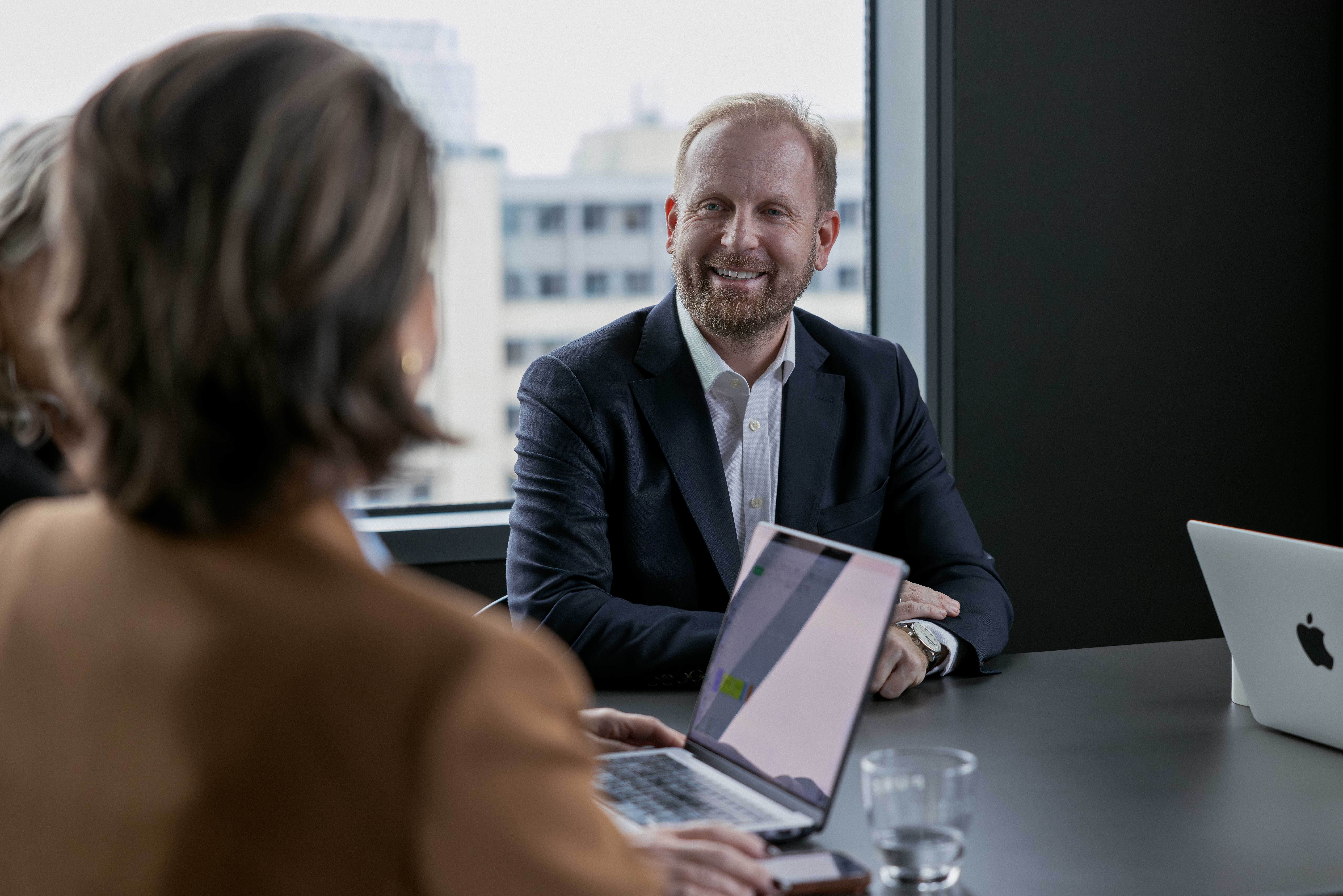 Finansco starter høsten med nytt og toppet lag, nye lokaler og nytt forretningsområde
